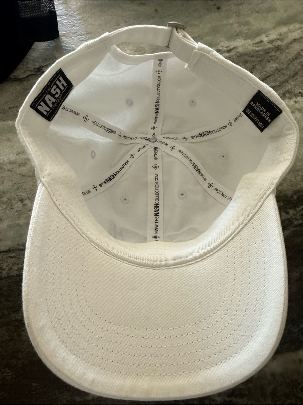 Nash Collection White Hat- Brand New - Picture 2 of 3
